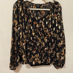 Simply Vera Vera Wang Sheer Floral Blouse Gold Detail NWT Size M Boho Peasant